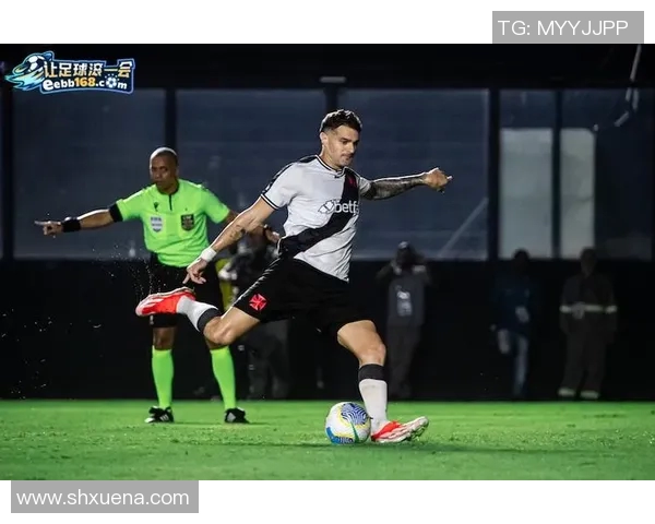 带连科足球明星的传奇之路与辉煌成就探秘